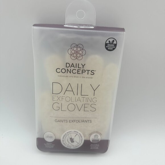 NIB DAILY CONCEPTS SKIN FIRST "SHOWER THE WORLD WITH LOVE" SET - Picture 2 of 9